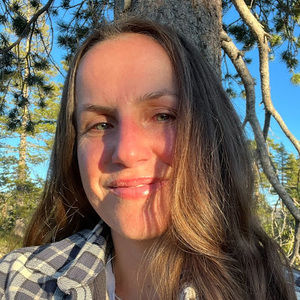 Meet your Posher, Anne